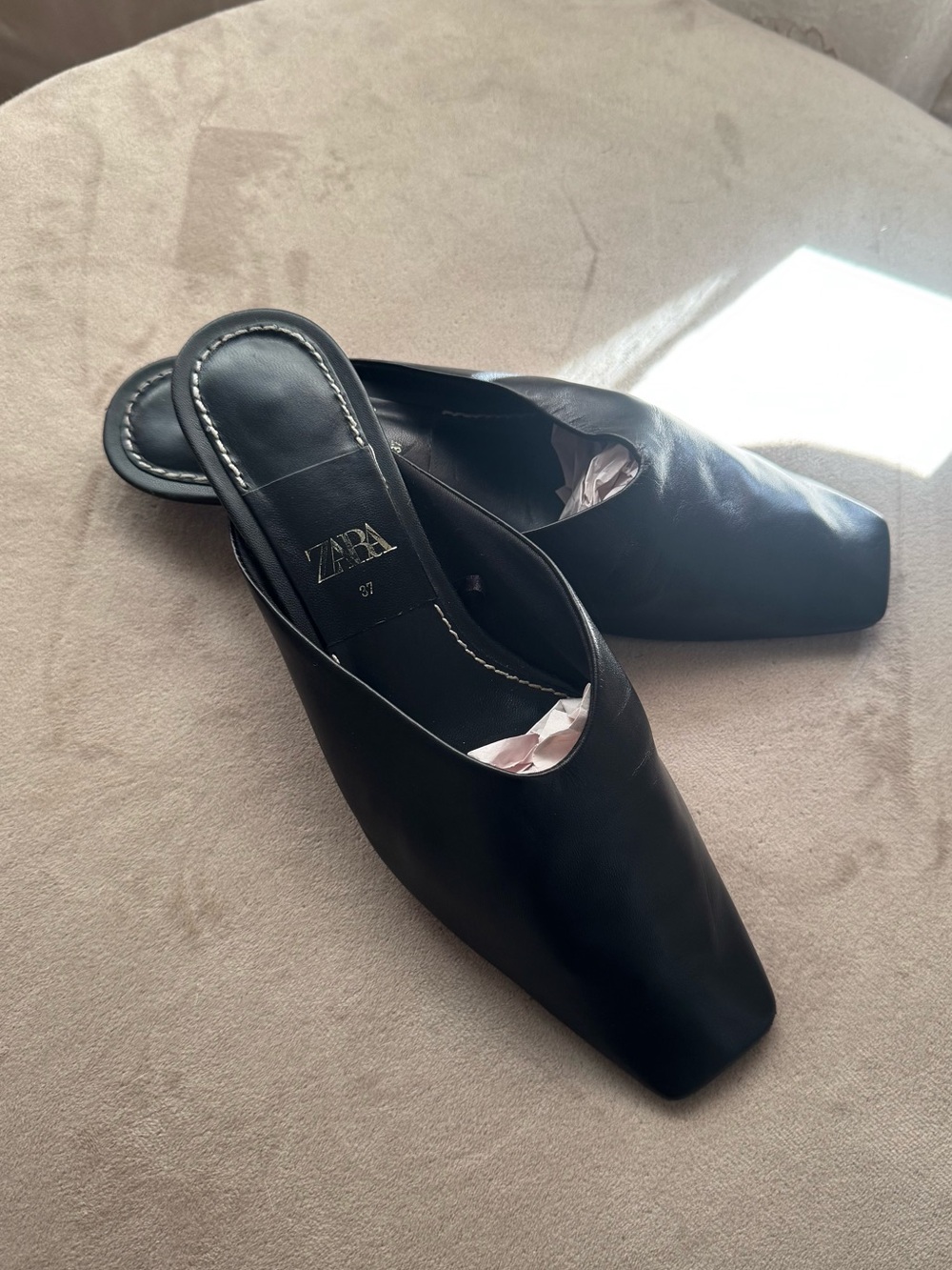 Zara Black Leather Square-Toe Slip-On Mules